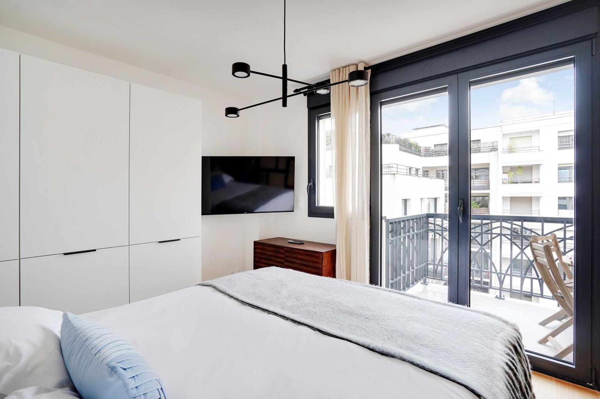 Raffinement Et Confort Dans Cette Residence A Levallois-Perret Exterior photo
