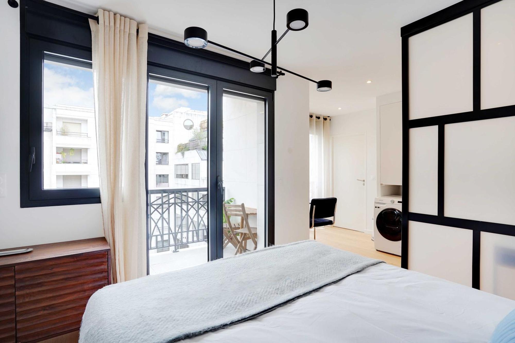 Raffinement Et Confort Dans Cette Residence A Levallois-Perret Exterior photo